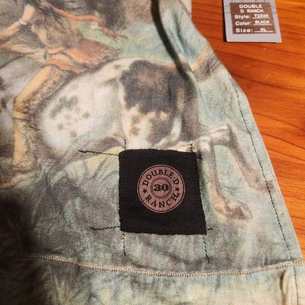 Double D Ranch Wild West Graphic Tunic - Black and Cream - Picture 6 of 8